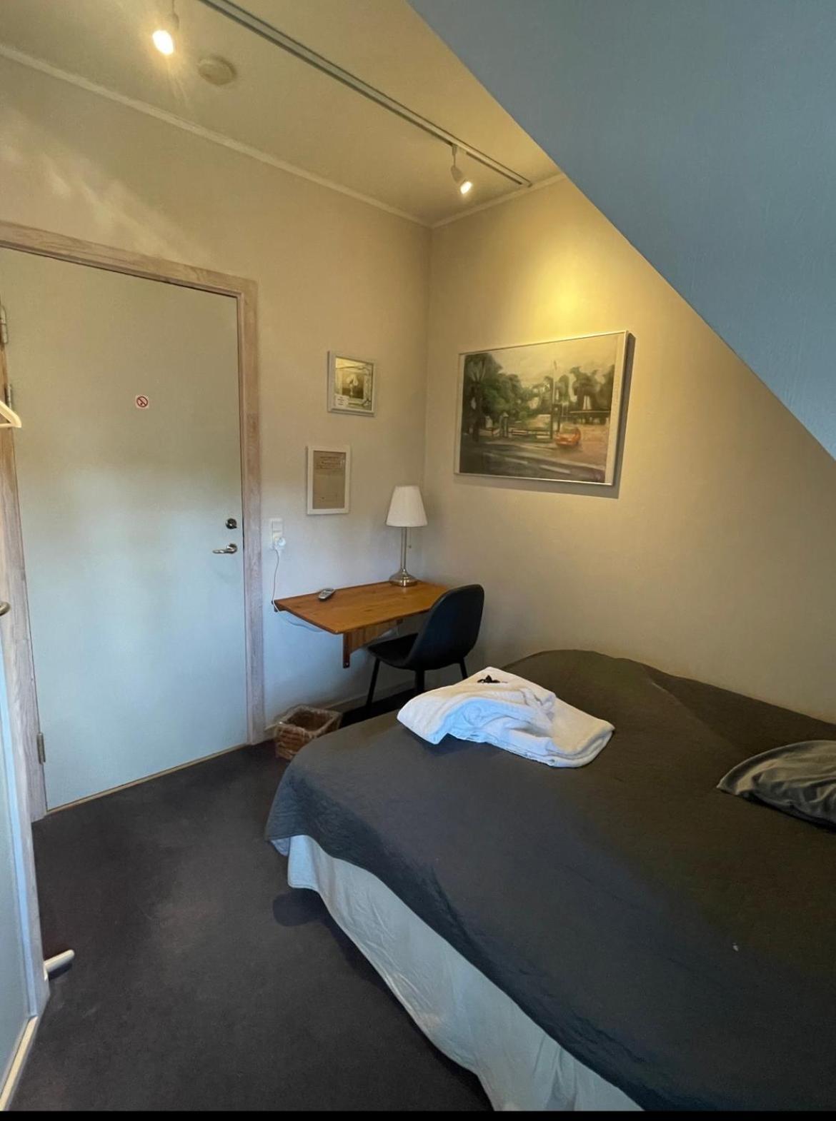 Slangerupgaard Bed & Breakfast Fakse Ladeplads Exterior photo